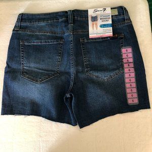 Seven7 Weekend Jean Shorts sizes 6